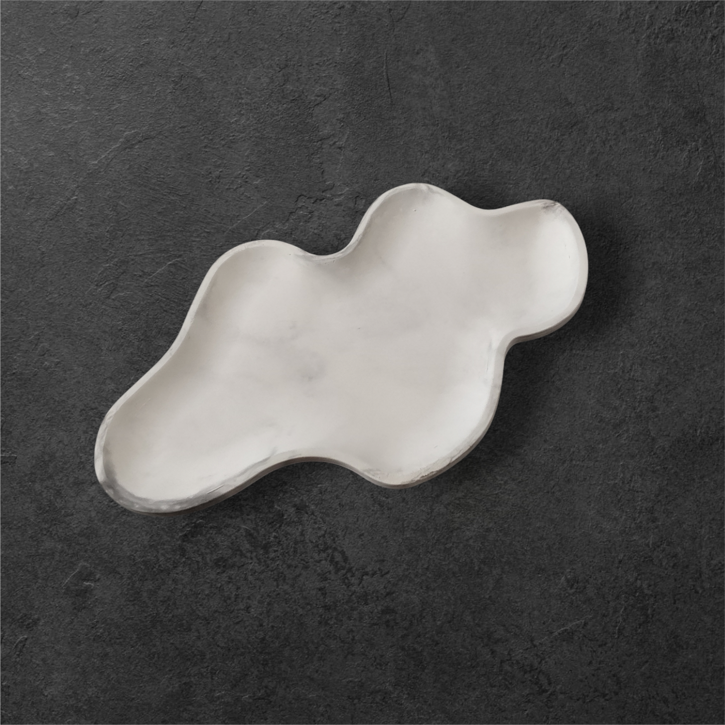Wavy Trinket Tray